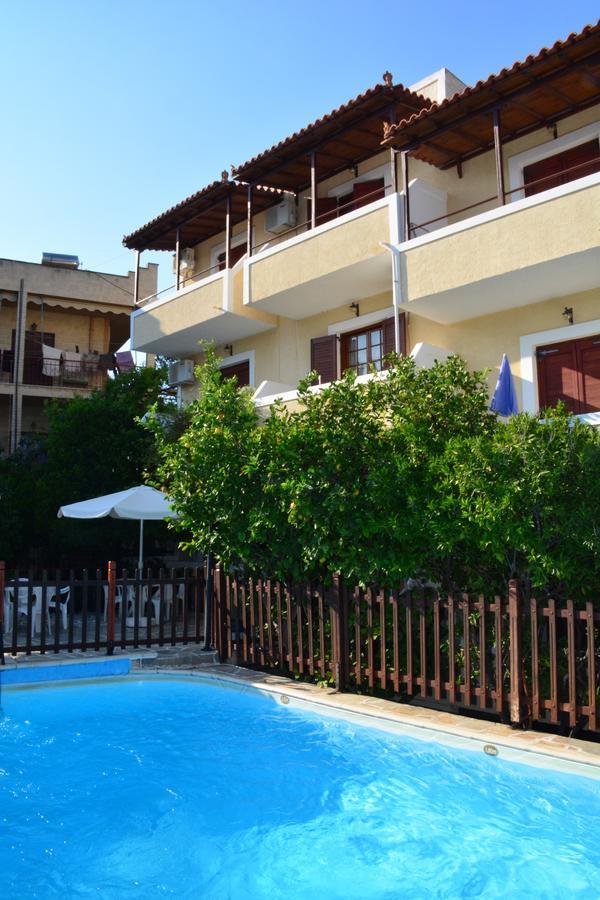 Voula Apartments Agia Marina  Exterior photo